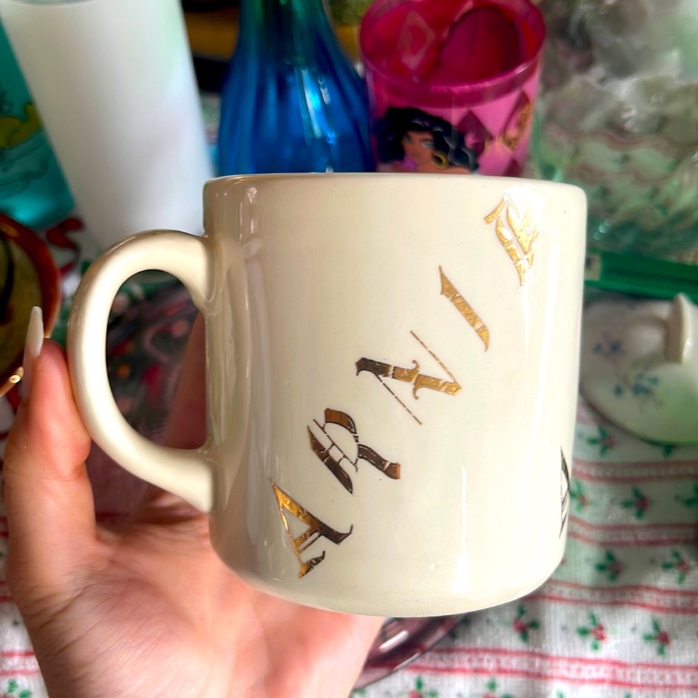 Vintage Arnie mug